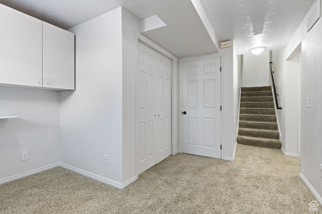5745 W HUNTER HOLLOW DR Salt Lake City, UT 84128