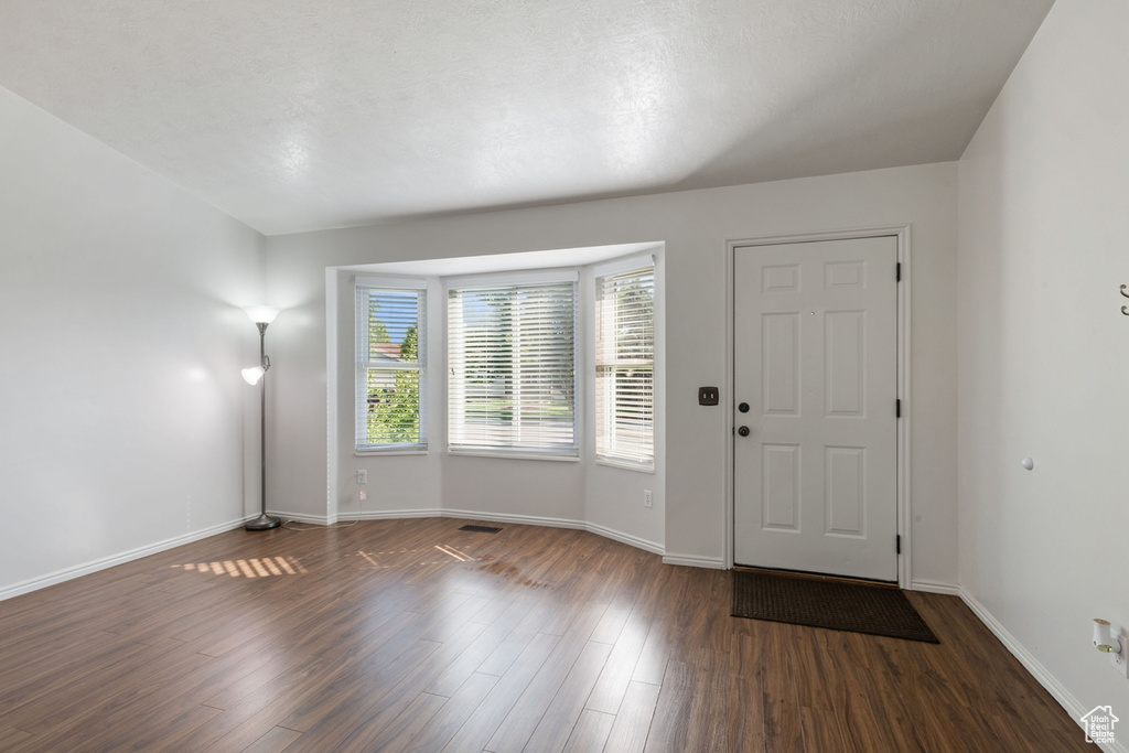 5745 W HUNTER HOLLOW DR Salt Lake City, UT 84128