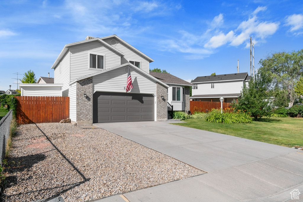 5745 W HUNTER HOLLOW DR Salt Lake City, UT 84128