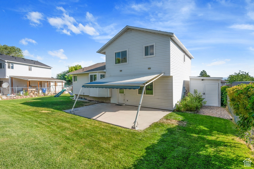 5745 W HUNTER HOLLOW DR Salt Lake City, UT 84128
