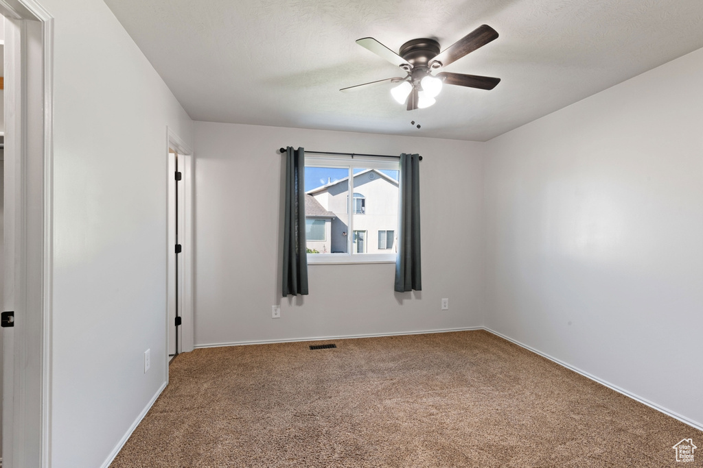 5745 W HUNTER HOLLOW DR Salt Lake City, UT 84128
