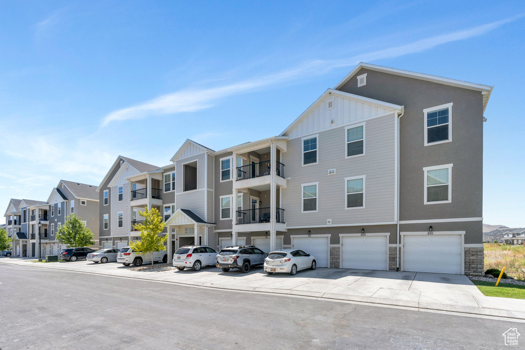 1831 W NEWCASTLE LN #101 Saratoga Springs, UT 84045