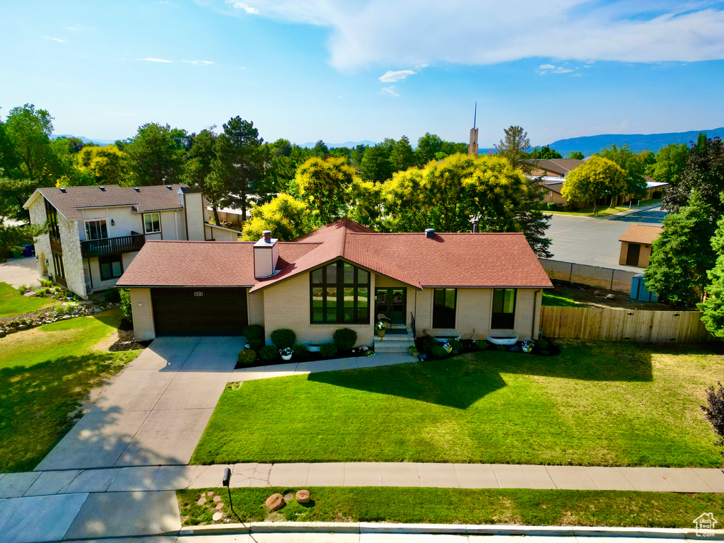 7238 S REINDEER DR Salt Lake City, UT 84121