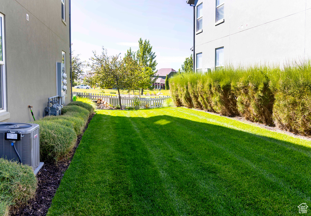 6122 W LAKE AVE South Jordan, UT 84009
