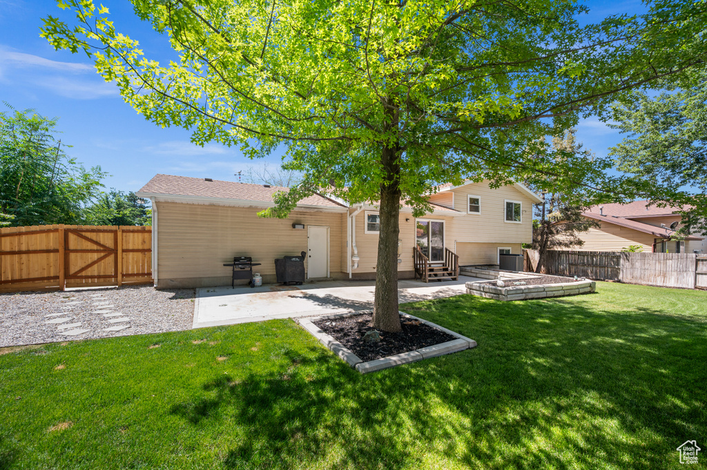 1609 E SEGO LILY DR Sandy, UT 84092