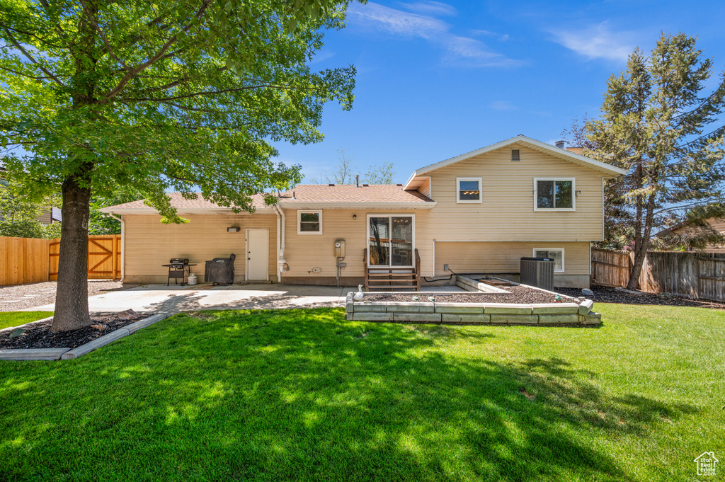 1609 E SEGO LILY DR Sandy, UT 84092