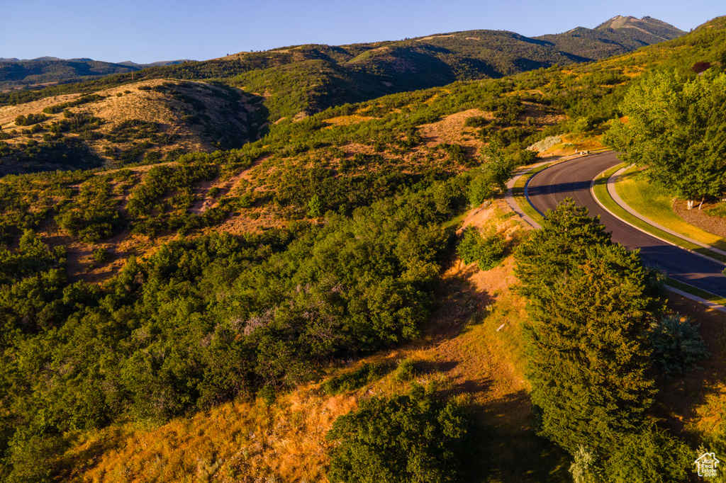 1799  LORIEN DR Bountiful, UT 84010