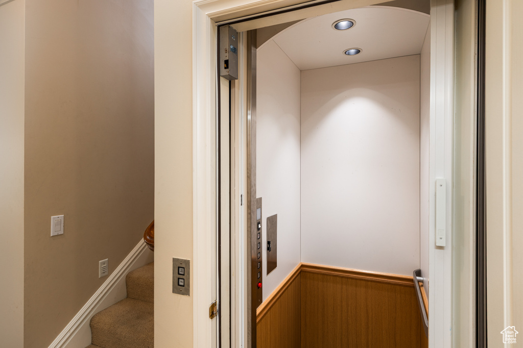 1781 LORIEN DR Bountiful, UT 84010