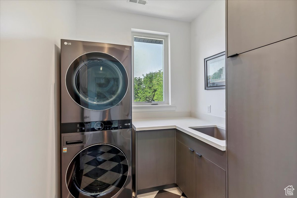 1055 S 1000 E Salt Lake City, UT 84105