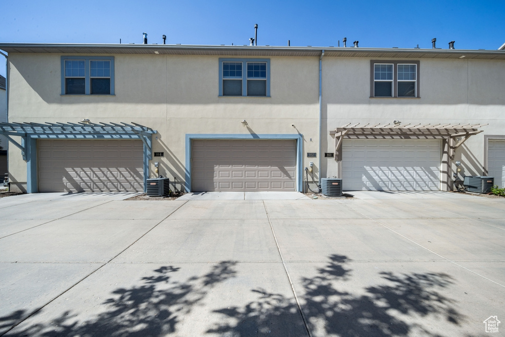 862 W CAPRAIA CT Midvale, UT 84047
