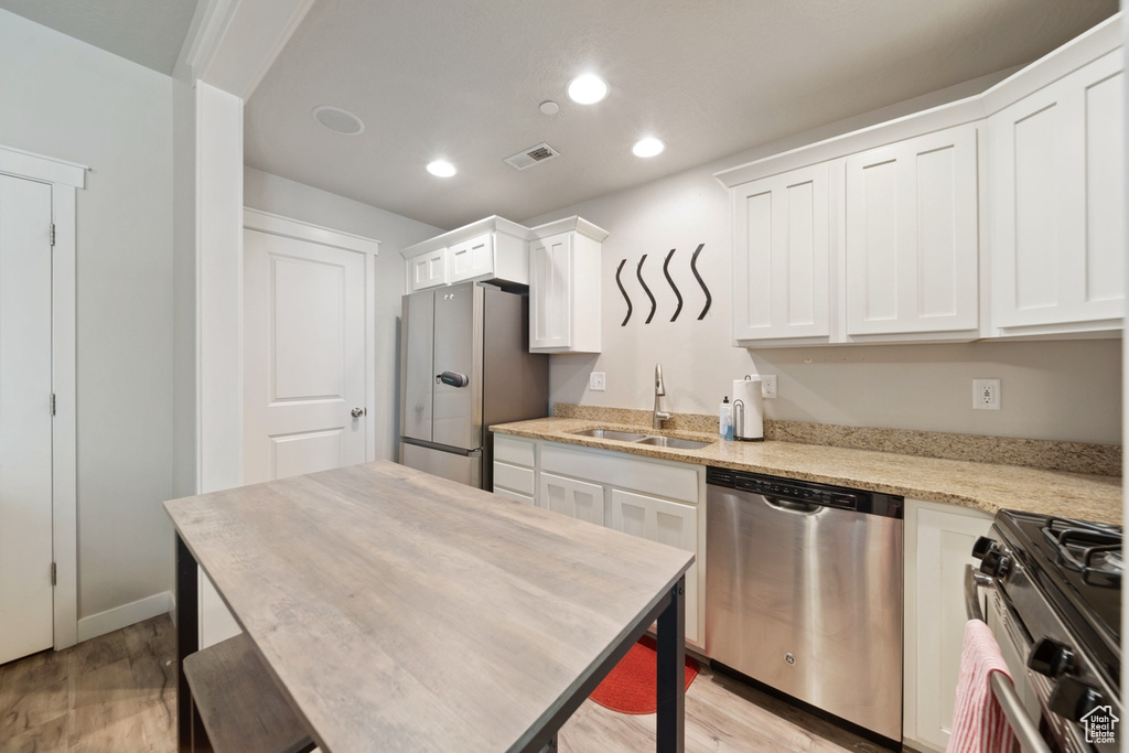 862 W CAPRAIA CT Midvale, UT 84047