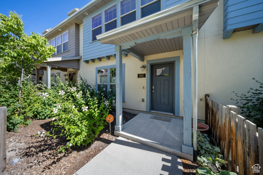 862 W CAPRAIA CT Midvale, UT 84047