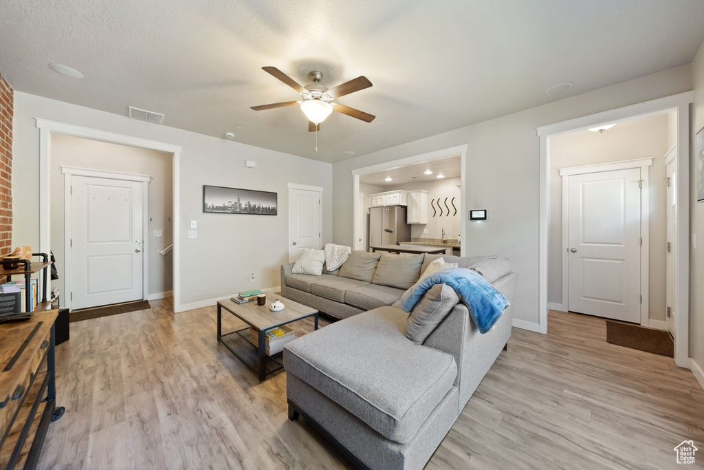 862 W CAPRAIA CT Midvale, UT 84047