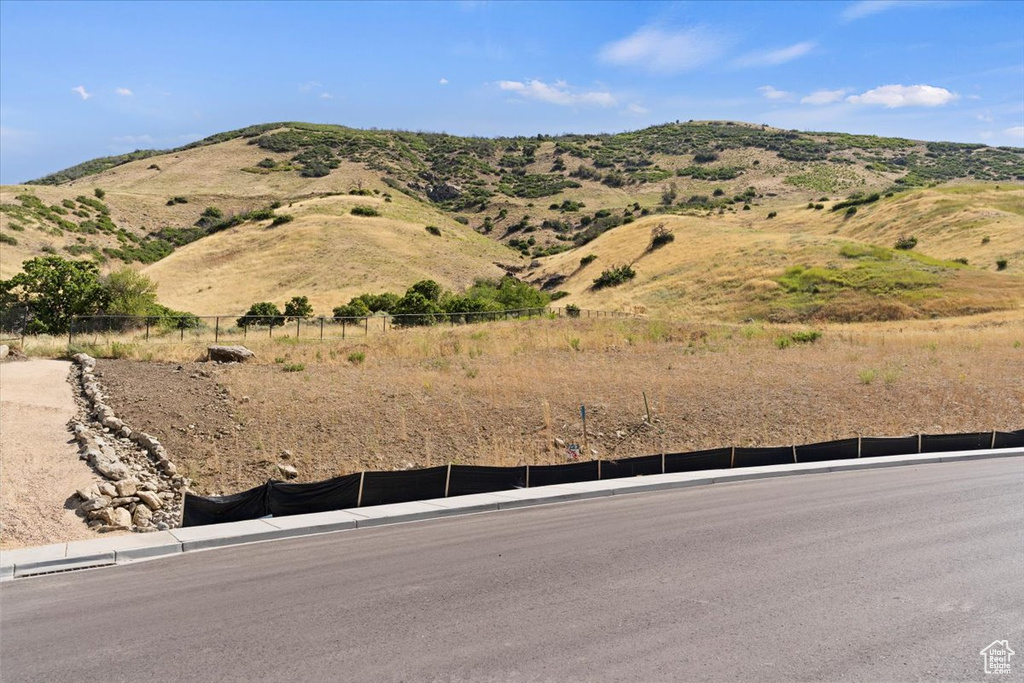 77 S ROCK LOFT RIDGE DR Fruit Heights, UT 84037