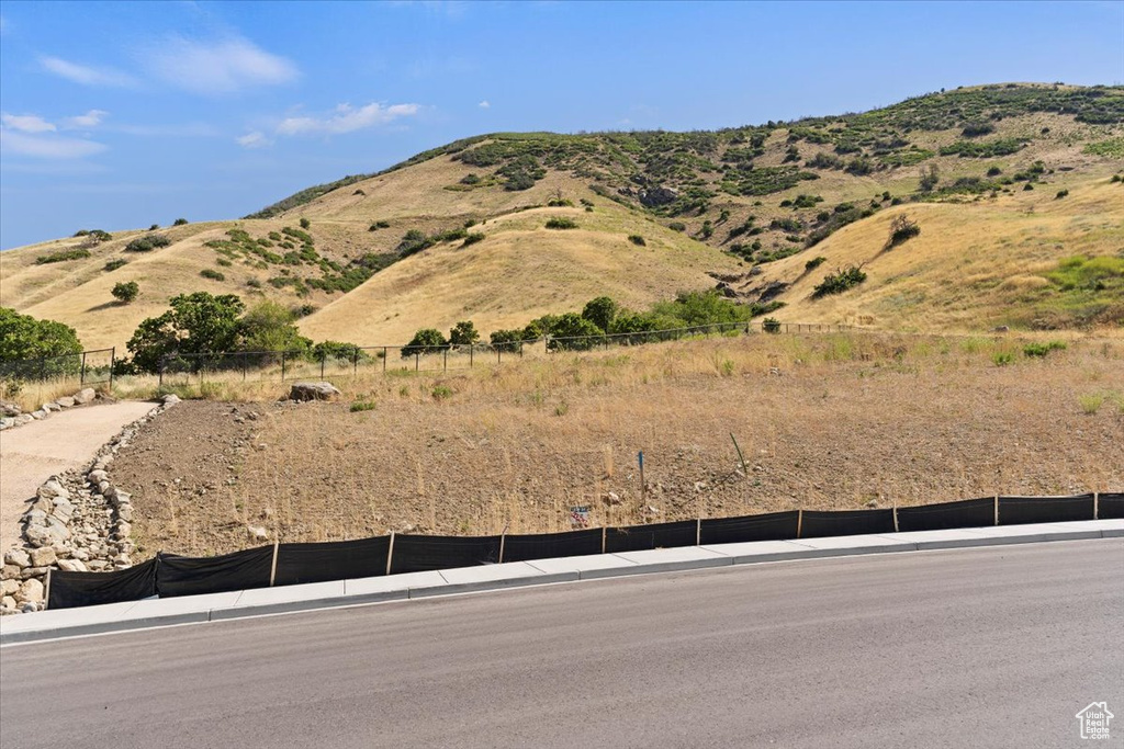77 S ROCK LOFT RIDGE DR Fruit Heights, UT 84037
