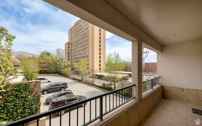 838 E SOUTH TEMPLE ST #303 Salt Lake City, UT 84102