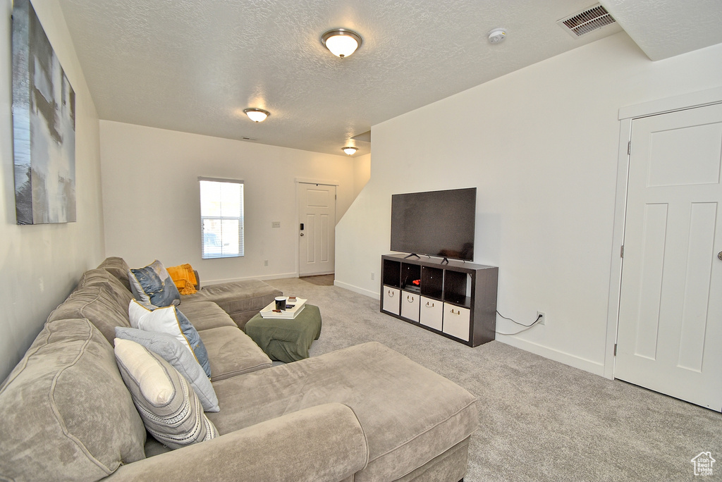 685 E 355 N Vineyard, UT 84059