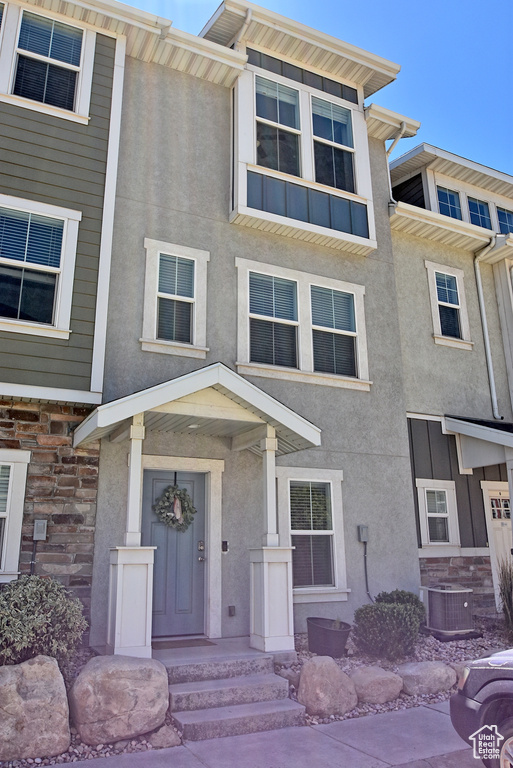 685 E 355 N Vineyard, UT 84059
