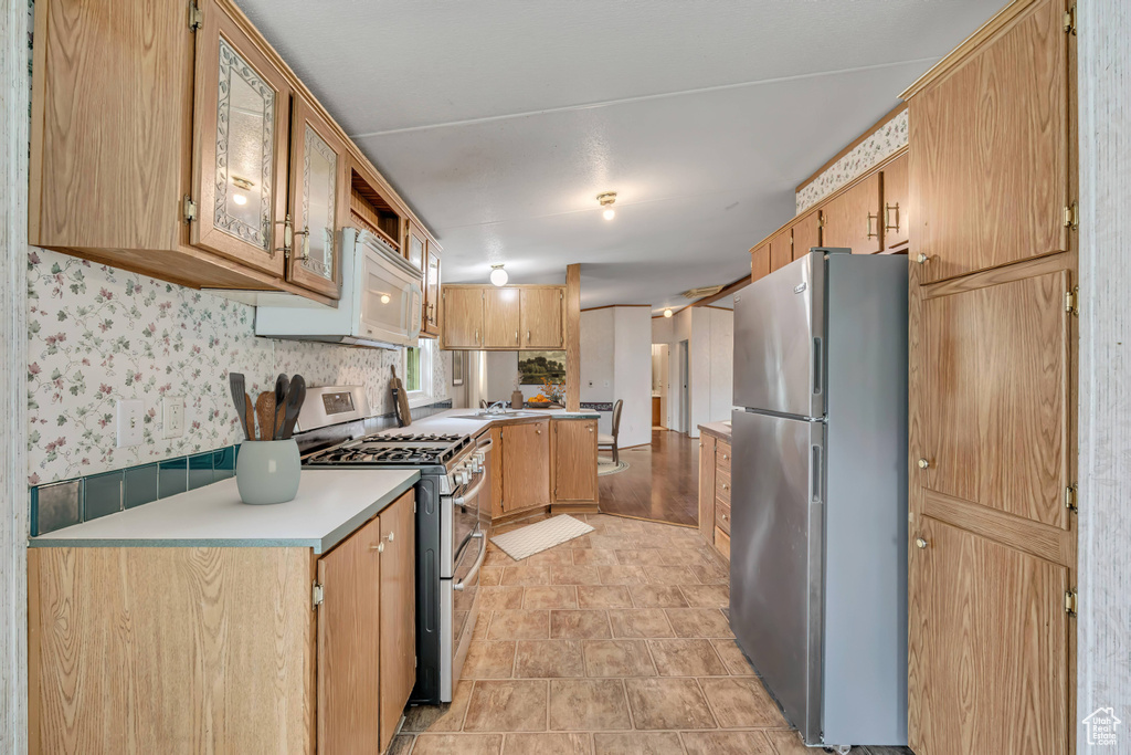 Photo 6 for MLS #2097335 at 705 S Redwood Rd #71