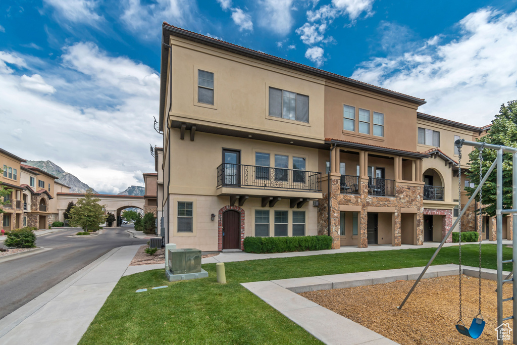 10925 N MARSALA DR Highland, UT 84003