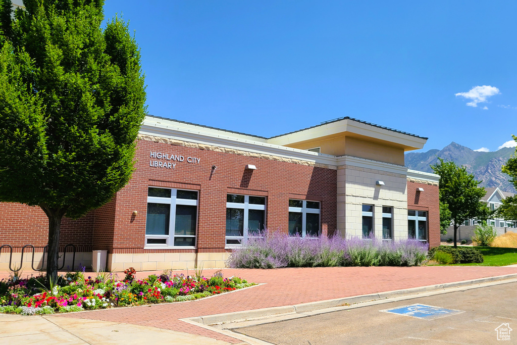10925 N MARSALA DR Highland, UT 84003