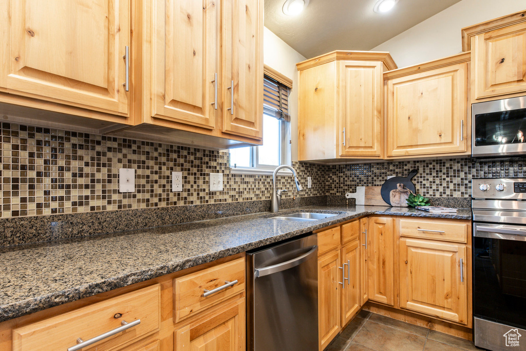 2365 S 3450 W Syracuse, UT 84075