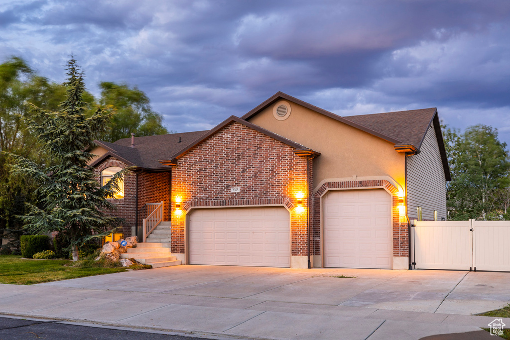 2365 S 3450 W Syracuse, UT 84075