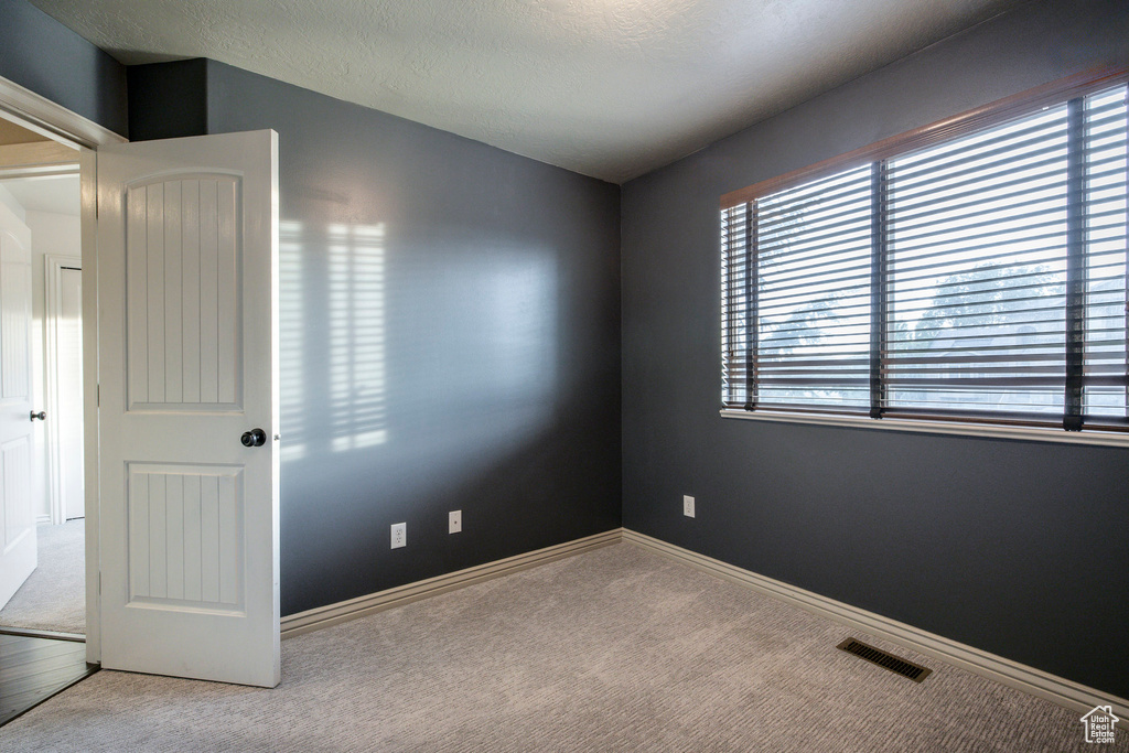 2365 S 3450 W Syracuse, UT 84075