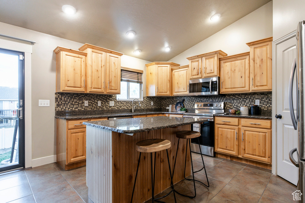 2365 S 3450 W Syracuse, UT 84075