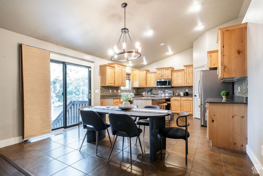 2365 S 3450 W Syracuse, UT 84075