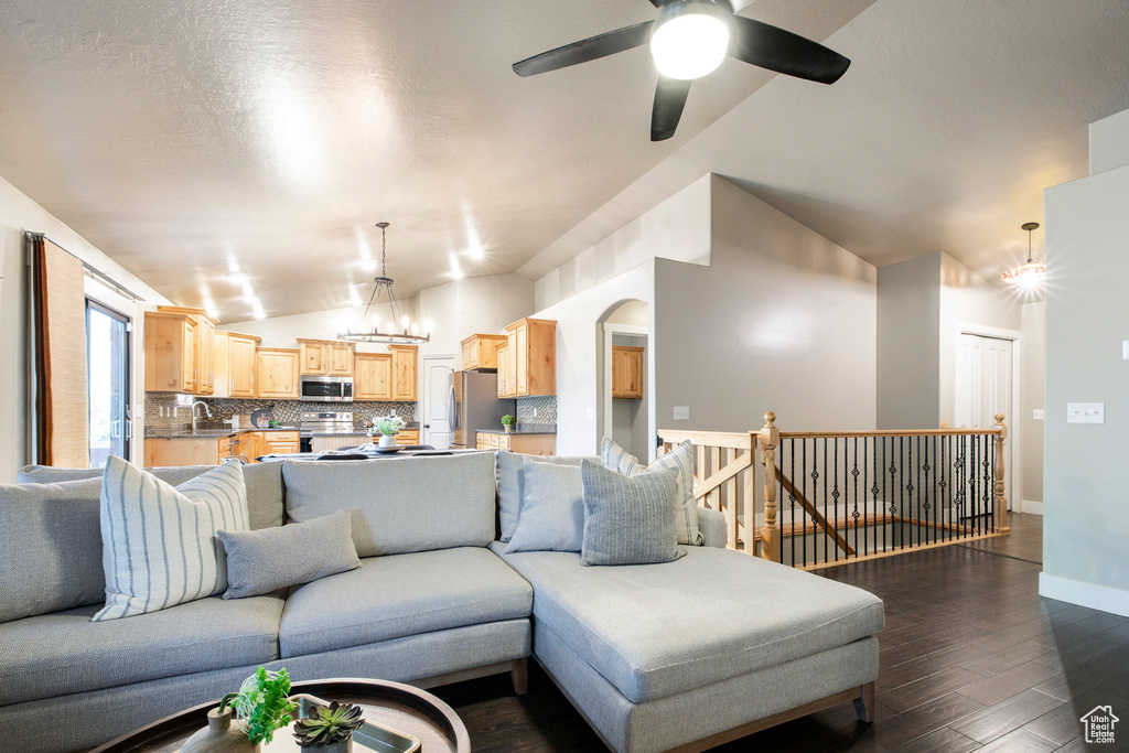 2365 S 3450 W Syracuse, UT 84075