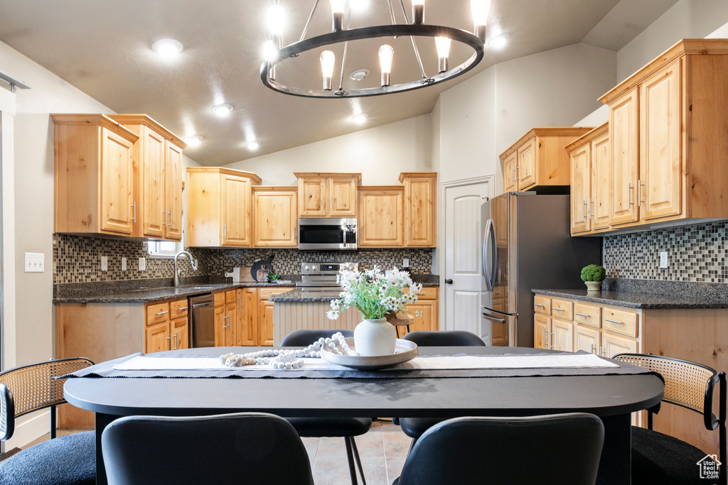 2365 S 3450 W Syracuse, UT 84075