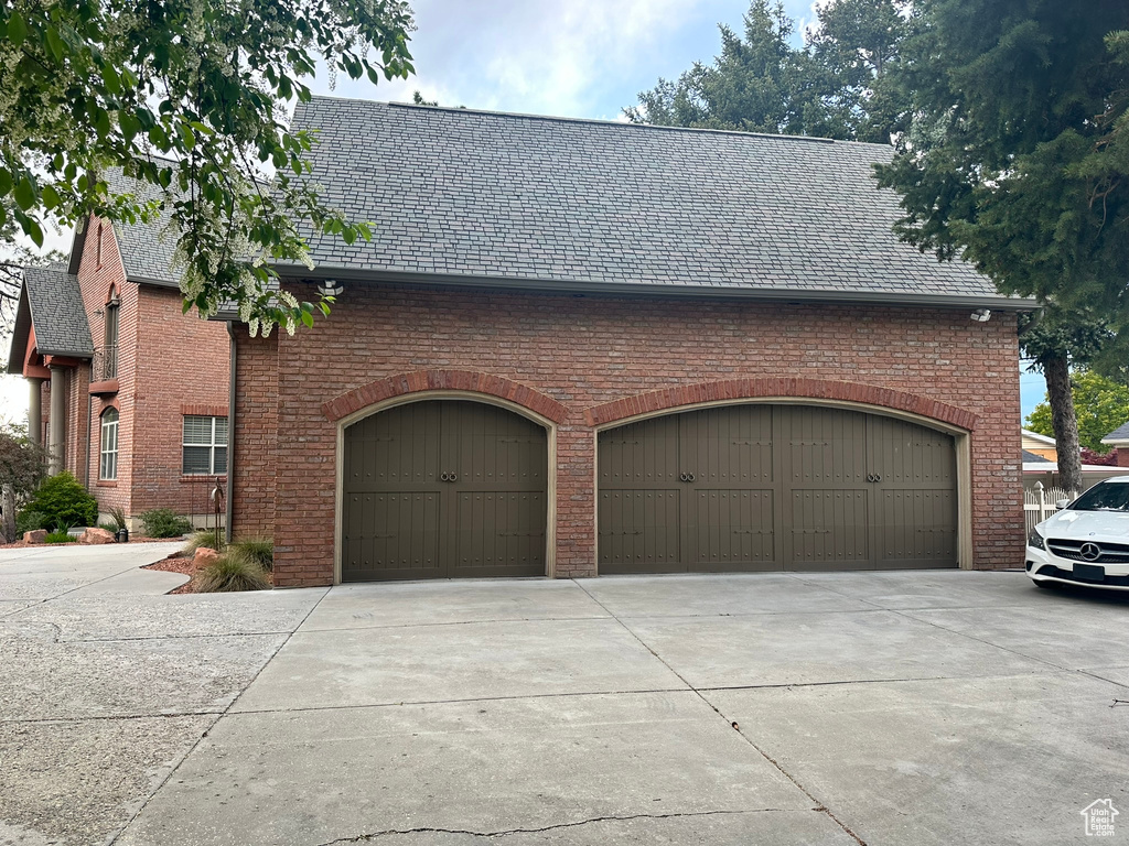 2193 E LAMBOURNE AVE #3 Salt Lake City, UT 84109