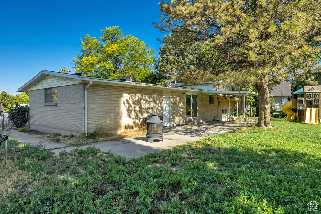 1261 E SANDRA CIR Murray, UT 84121