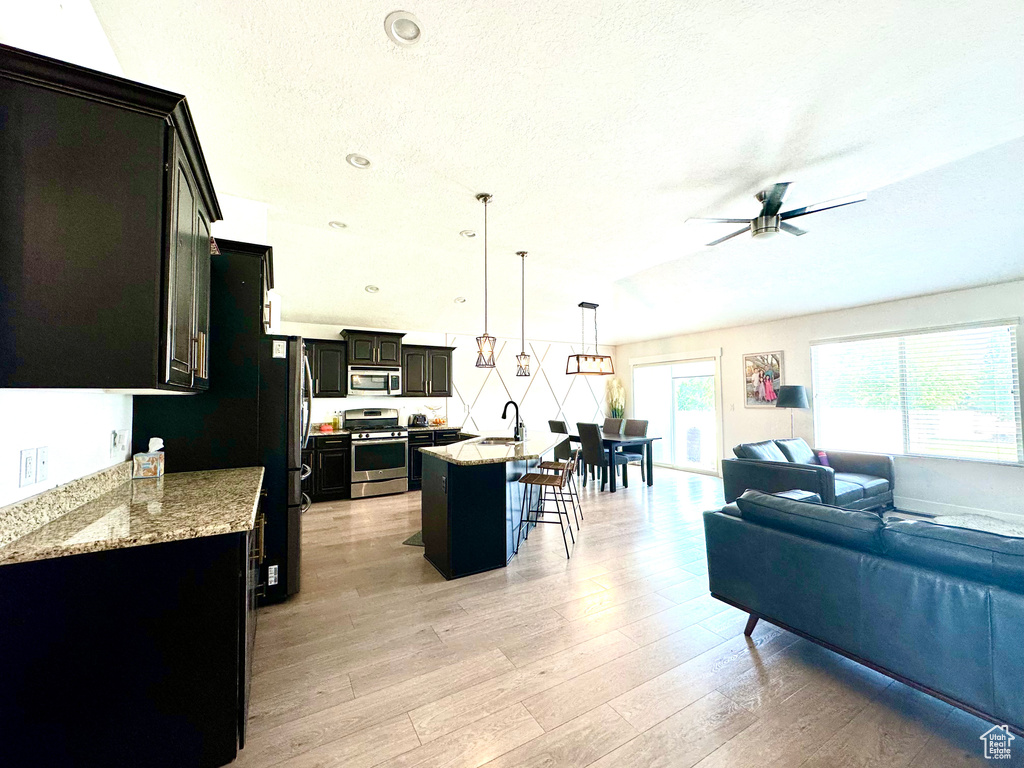 12137 S BLACK POWDER DR Herriman, UT 84096