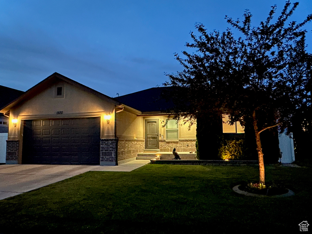 12137 S BLACK POWDER DR Herriman, UT 84096