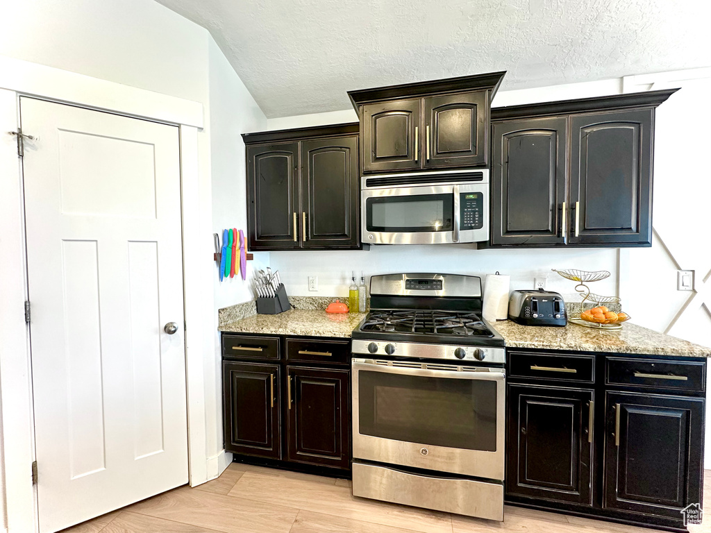 12137 S BLACK POWDER DR Herriman, UT 84096