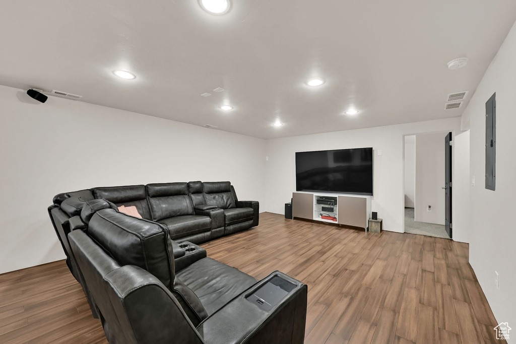 7496 S 1740 E South Weber, UT 84405