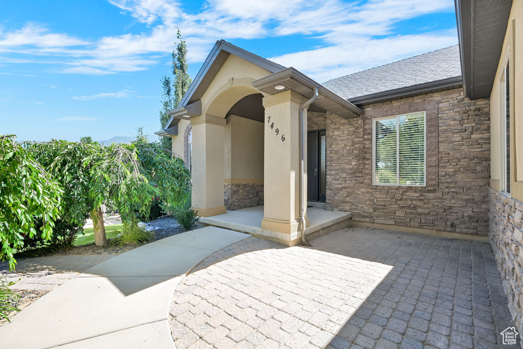7496 S 1740 E South Weber, UT 84405