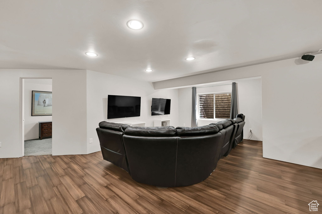 7496 S 1740 E South Weber, UT 84405