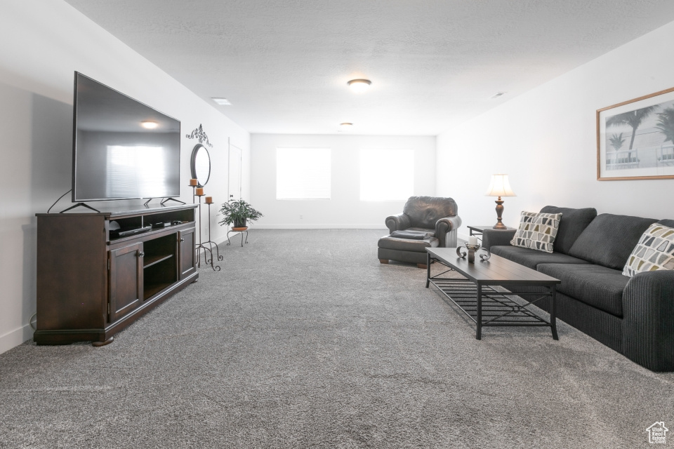11709 S 2610 W Riverton, UT 84065