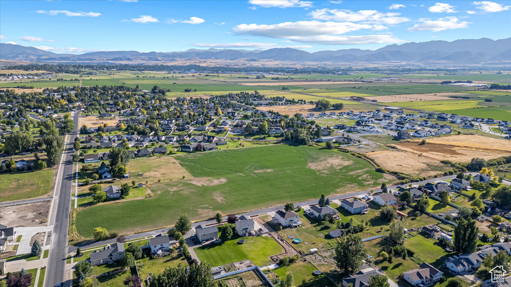 324 W 3400 S Nibley, UT 84321