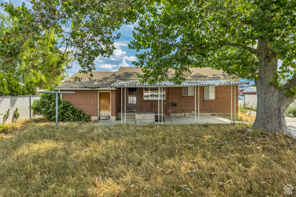 5764 S HANSEN CIR Murray, UT 84107