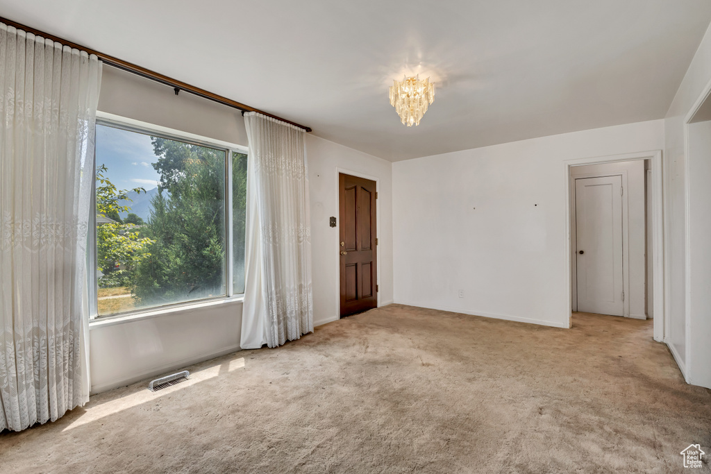 5764 S HANSEN CIR Murray, UT 84107