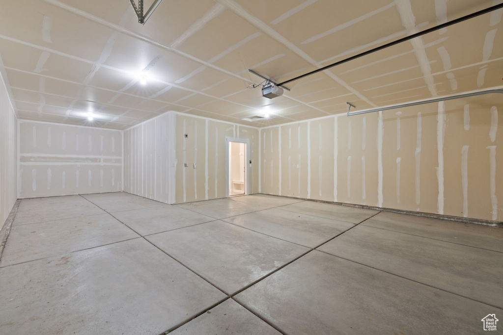 3105 W 3150 N Plain City, UT 84404