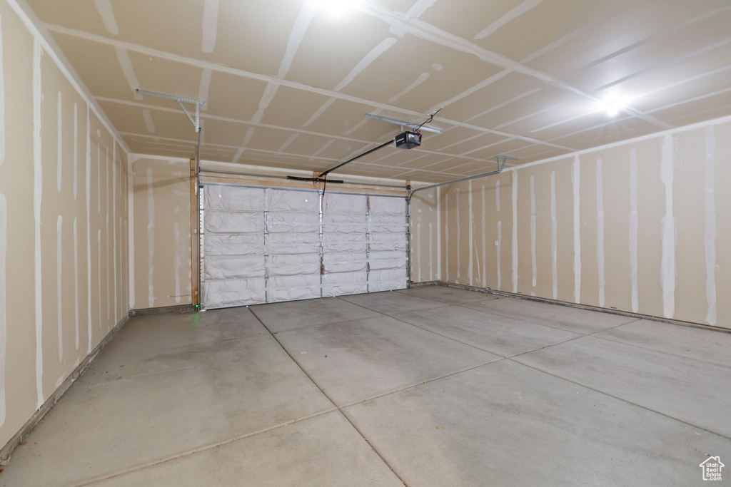3105 W 3150 N Plain City, UT 84404