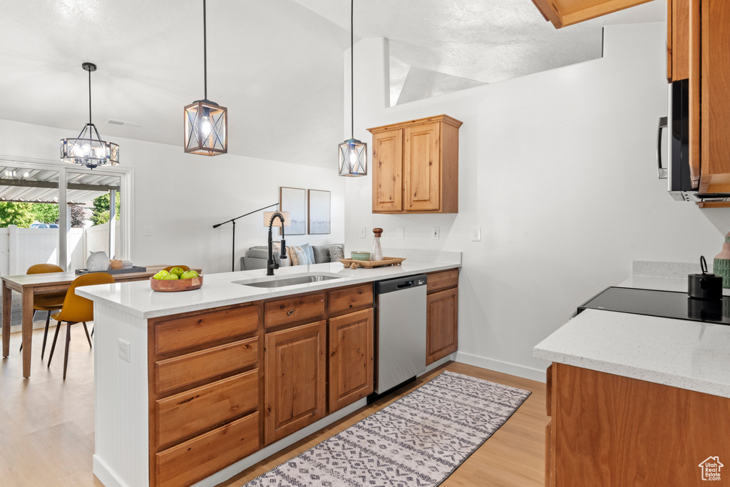 472 W INDIAN CAMP RD Ogden, UT 84404