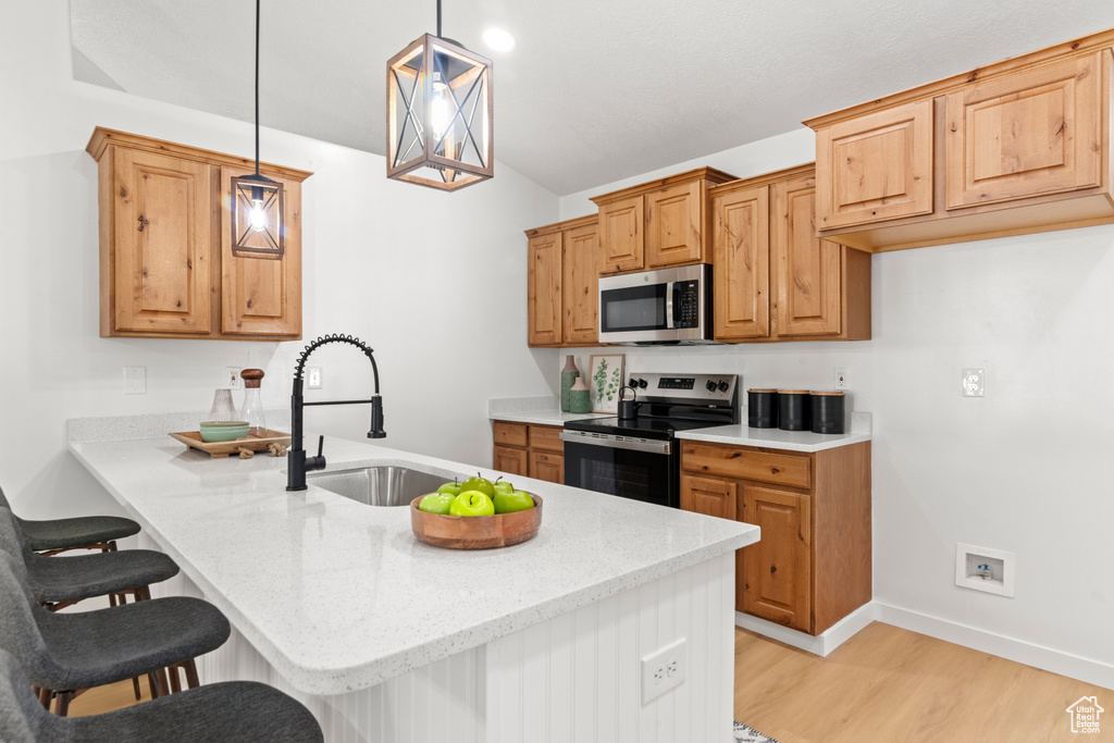 472 W INDIAN CAMP RD Ogden, UT 84404