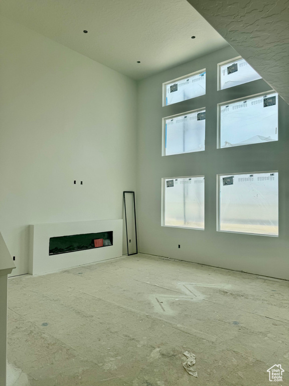4965 N TOPAZ DR #302 Eagle Mountain, UT 84005