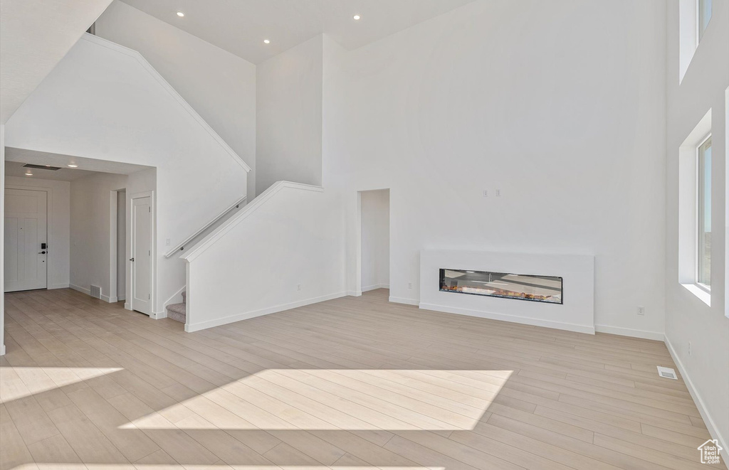 Photo 5 for MLS #2097411 at 4965 N Topaz Dr #302